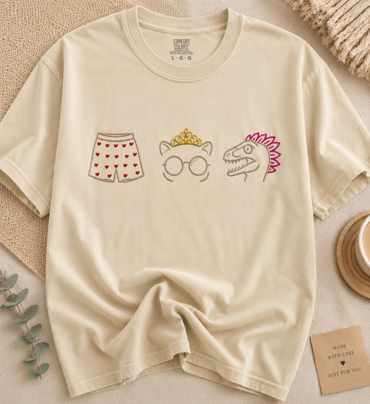 Dungeon Crawler Carl Minimalist Shirt Princess Donut Mongo Comfort Colors LitRPG Bookish Gift Tee