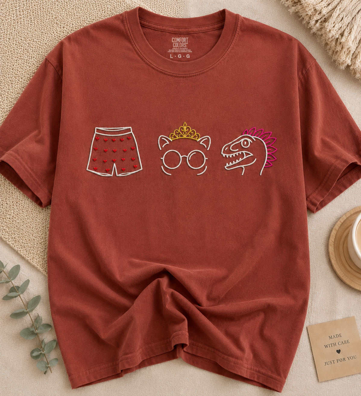 Dungeon Crawler Carl Minimalist Shirt Princess Donut Mongo Comfort Colors LitRPG Bookish Gift Tee